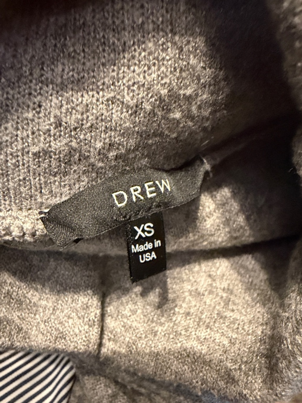 DREW Gray Mixed-Media Mock Neck Top with Striped Sleeves XS - Picture 6 of 8